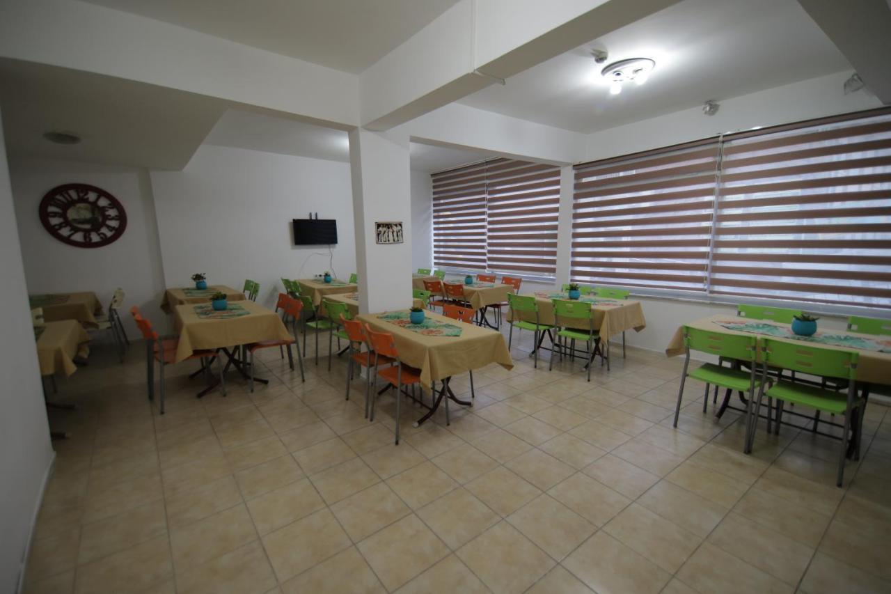 ריזה Ipek Pansiyon & Hostel מראה חיצוני תמונה