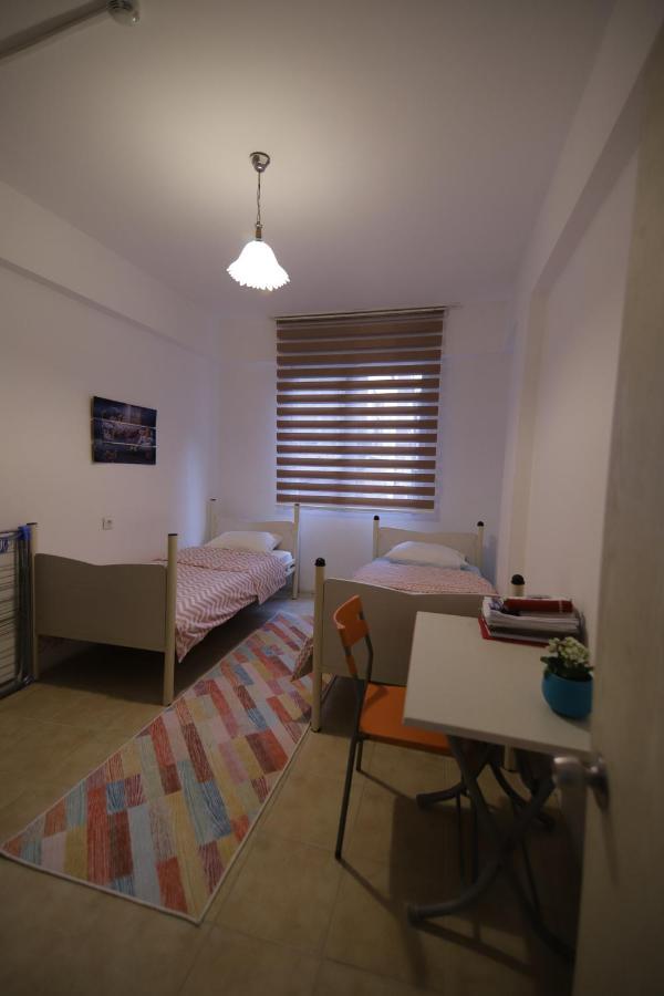 ריזה Ipek Pansiyon & Hostel מראה חיצוני תמונה
