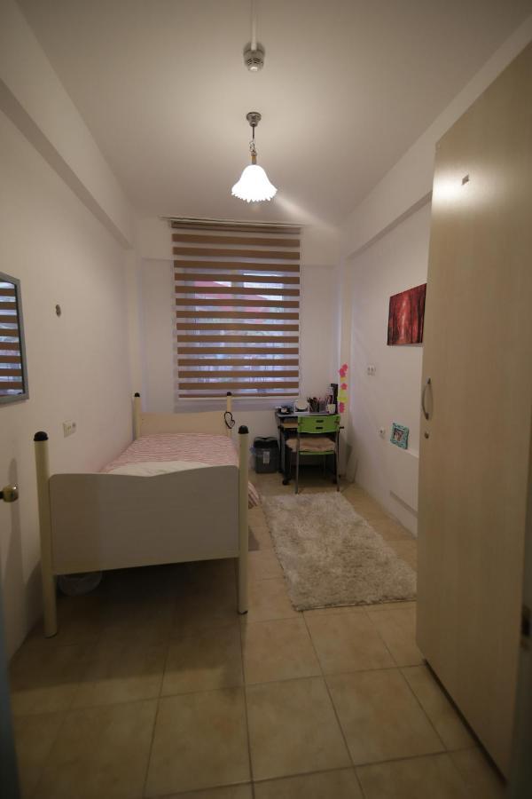 ריזה Ipek Pansiyon & Hostel מראה חיצוני תמונה